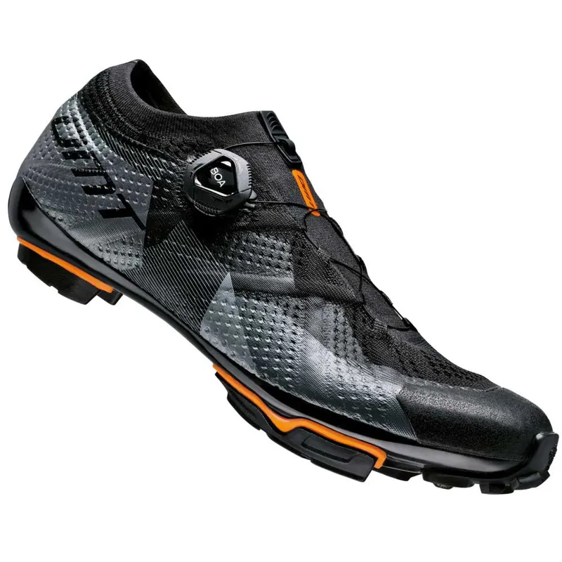 KM1 Black MTB Shoe Black Grey